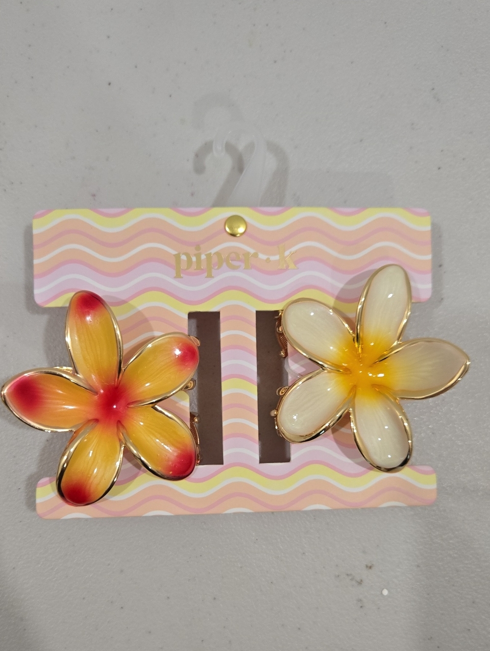 piper•k Floral Hair Clip Set - Yellow & Red Gradient
